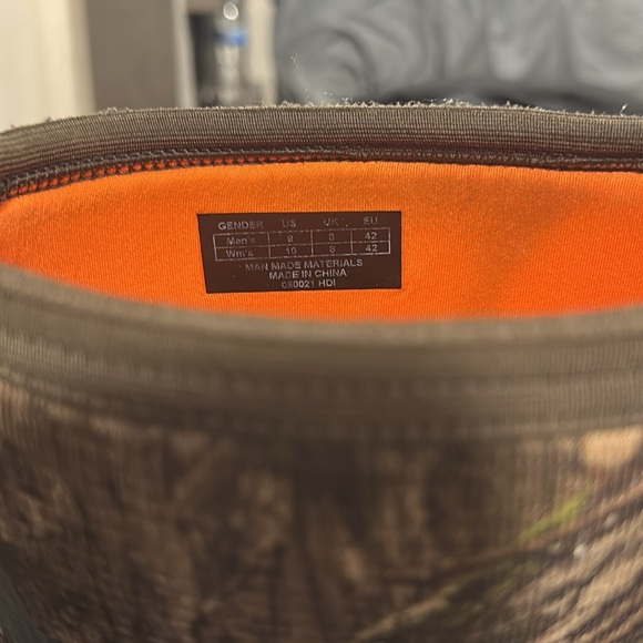 Brown Sturdy Outdoor Boots - Picture 5 of 5